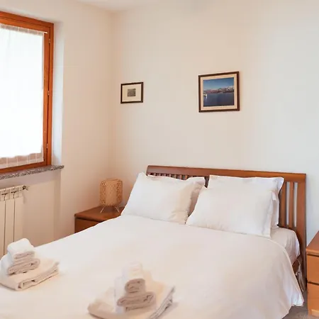 Vista Azzurra - By Lovecomo Sala Comacina