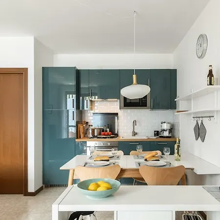 Holiday home Vista Azzurra - By Lovecomo *
